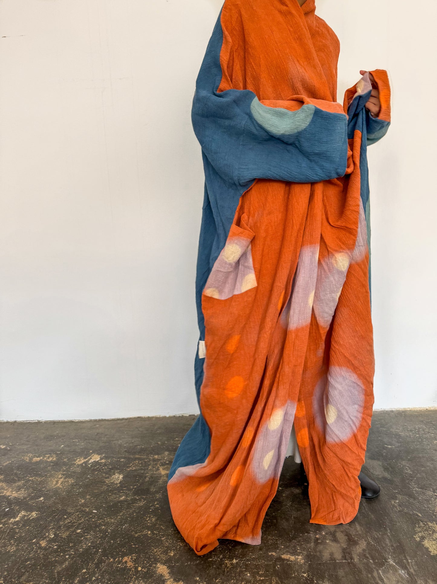 Gemini Hand-dyed Abaya