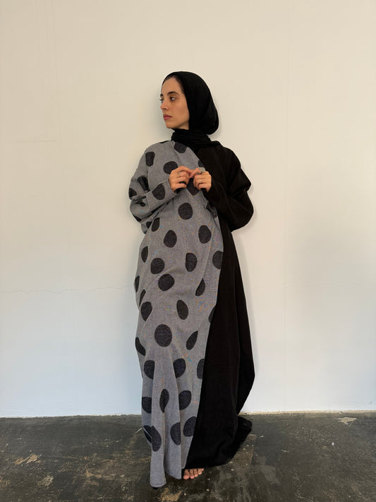 Hand-dyed Luna Abaya