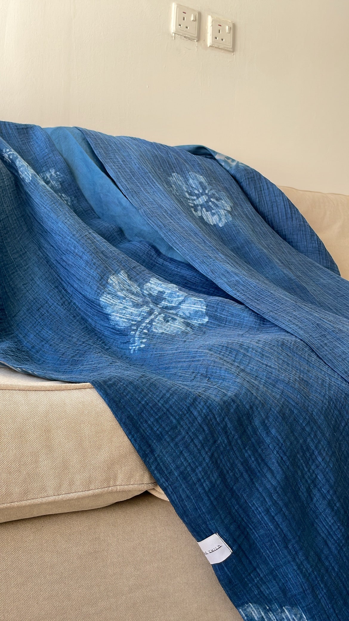 Hibiscus Crinkled Handmade abaya